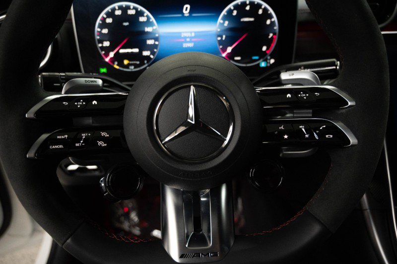 Used 2023 Mercedes-Benz C 43 AMG 4MATIC Sedan image 29