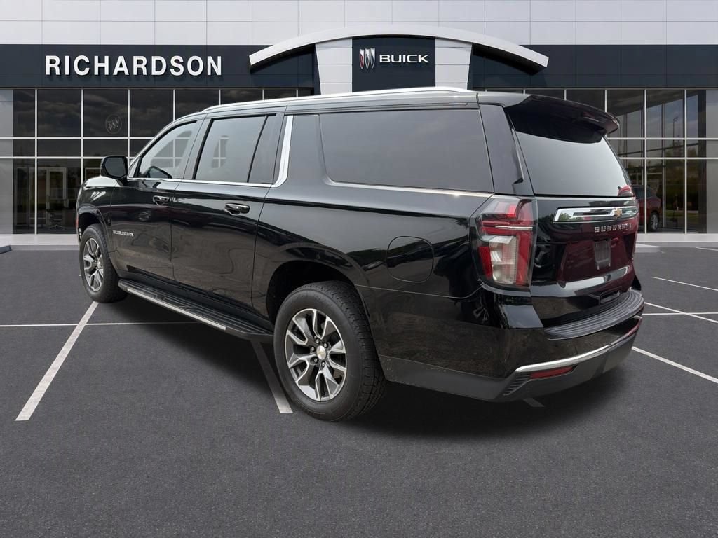Used 2022 Chevrolet Suburban LT w/ Luxury Package AWD/4WD image 13