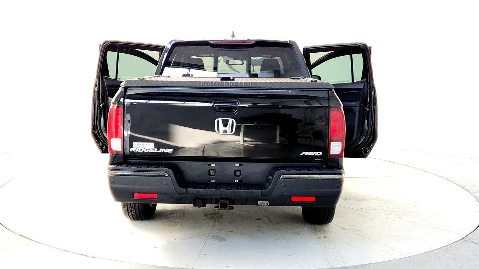Used 2019 Honda Ridgeline Black Edition image 11