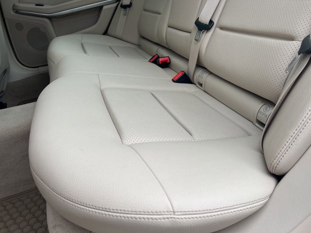 Used 2015 Mercedes-Benz E 350 4MATIC Sedan image 24