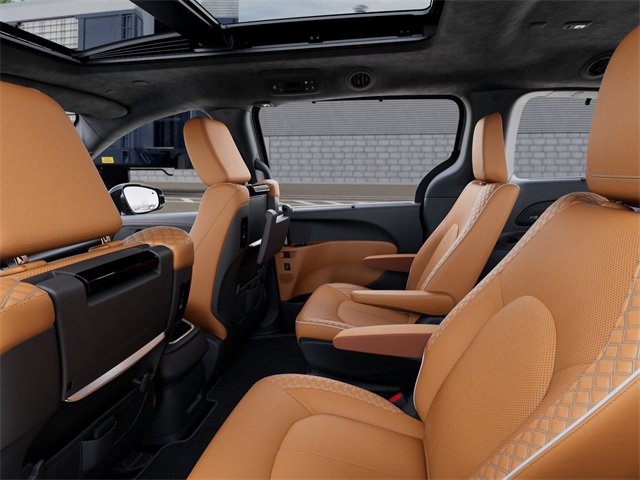 New 2026 Chrysler Pacifica Pinnacle image 23