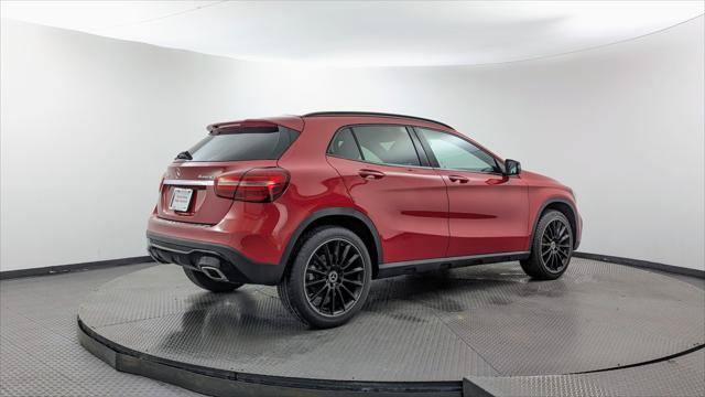 Used 2018 Mercedes-Benz GLA 250 4MATIC image 8