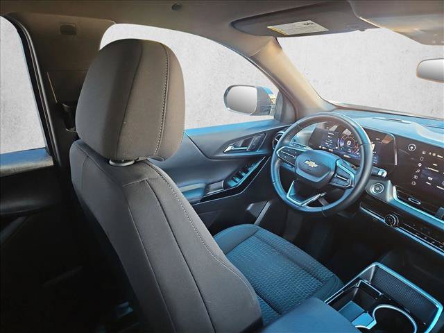 Certified 2025 Chevrolet Equinox LT AWD/4WD image 2
