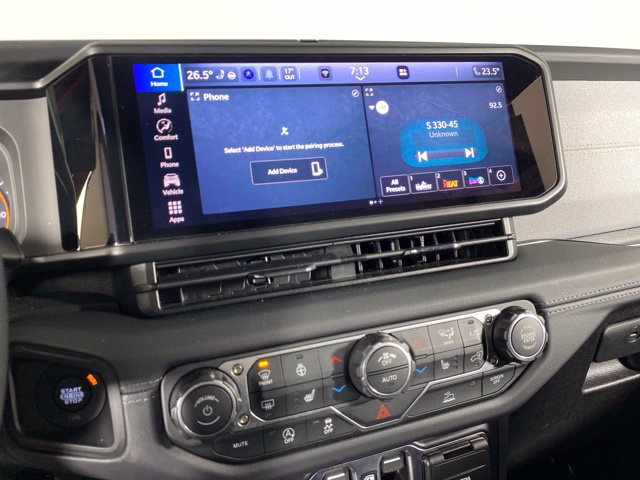 Used 2026 Jeep Wrangler Unlimited Sahara AWD/4WD image 30