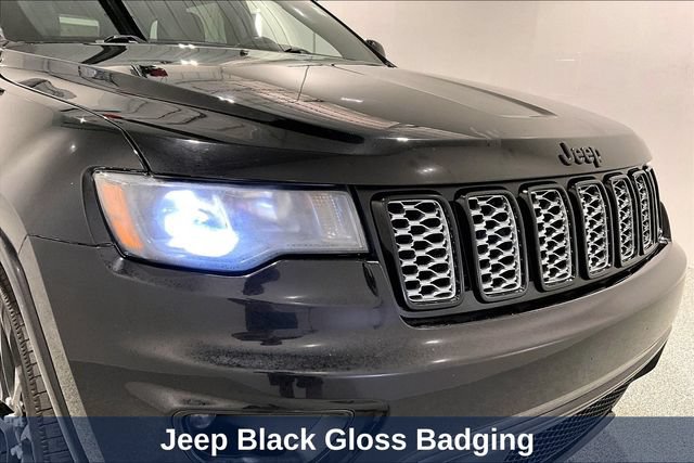 Used 2020 Jeep Grand Cherokee Altitude AWD/4WD image 42