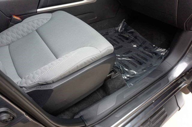 Used 2025 Toyota Tundra SR5 image 29