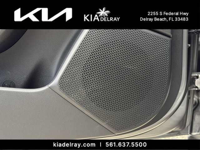 Certified 2023 Kia Soul LX w/ Option Group 015 FWD image 14