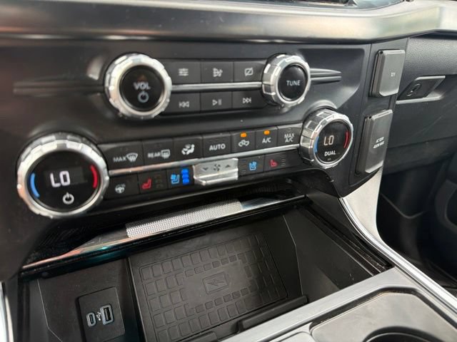 Used 2021 Ford F150 Platinum AWD/4WD image 32