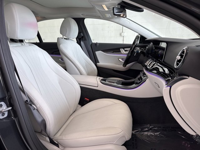 Used 2022 Mercedes-Benz E 350 4MATIC Sedan w/ AMG Line Exterior image 61