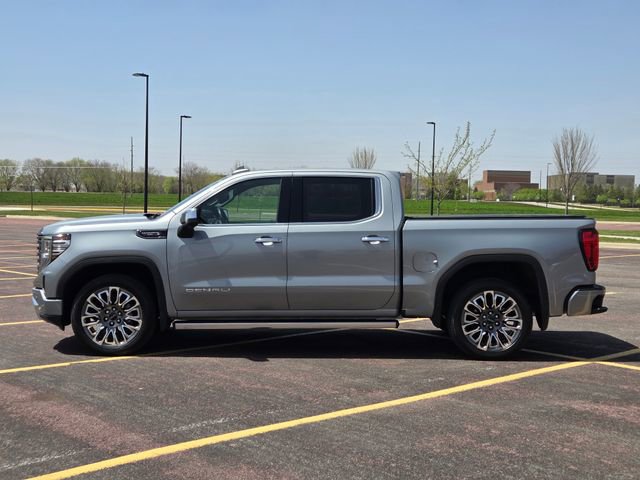 Used 2024 GMC Sierra 1500 Denali Ultimate AWD/4WD image 7
