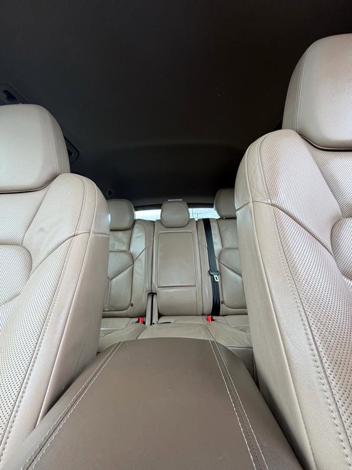 Used 2014 Porsche Cayenne S image 22