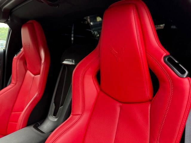 Used 2021 Chevrolet Corvette Stingray Coupe w/ Z51 Performance Package RWD image 23