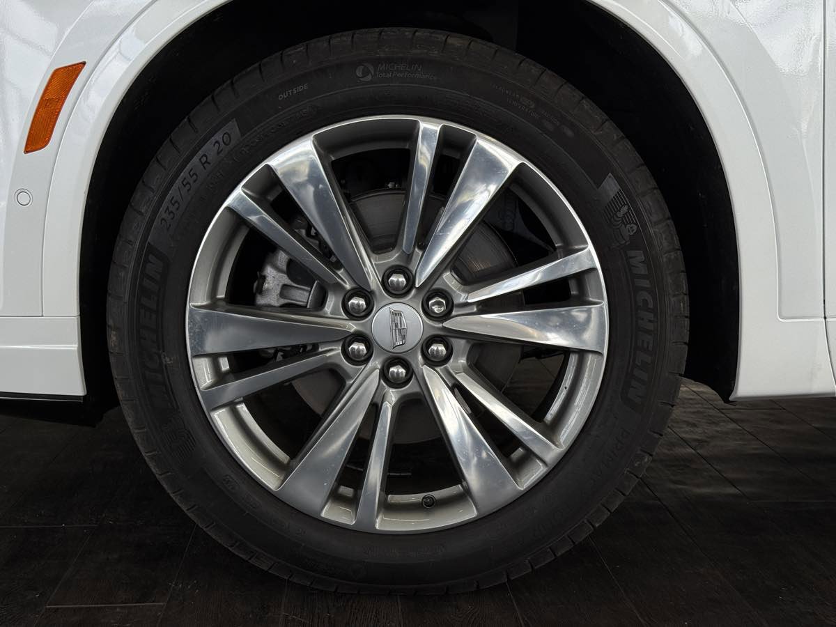 Used 2024 Cadillac XT6 Premium Luxury w/ Technology Package image 38
