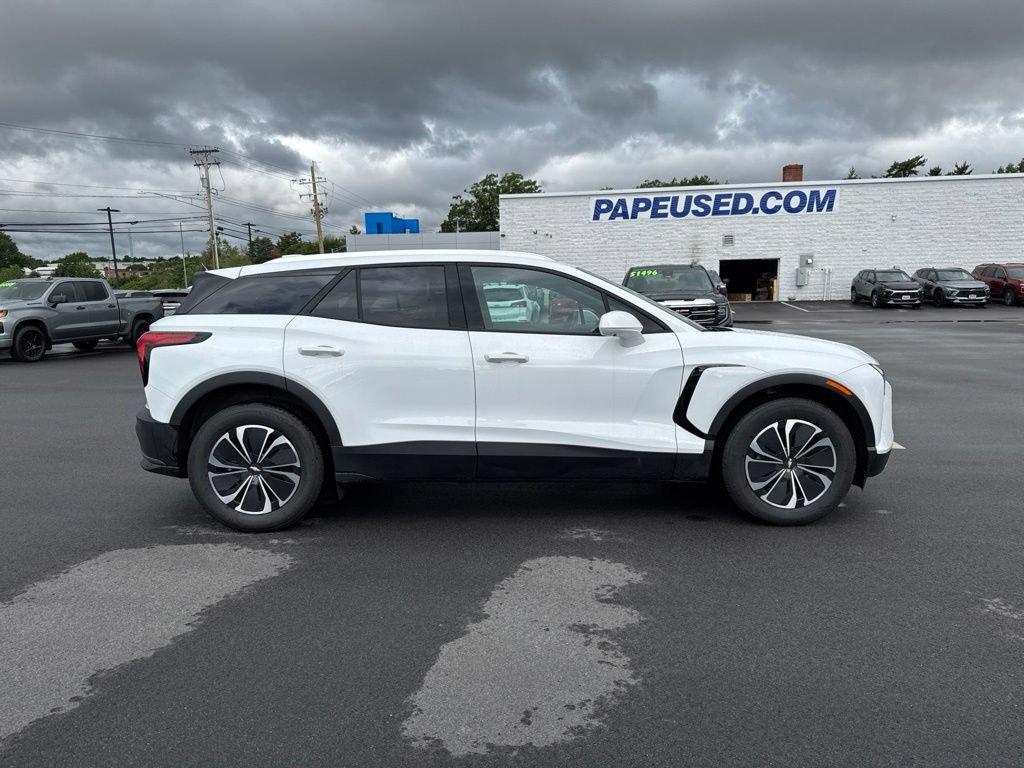 New 2025 Chevrolet Blazer EV LT AWD/4WD image 4