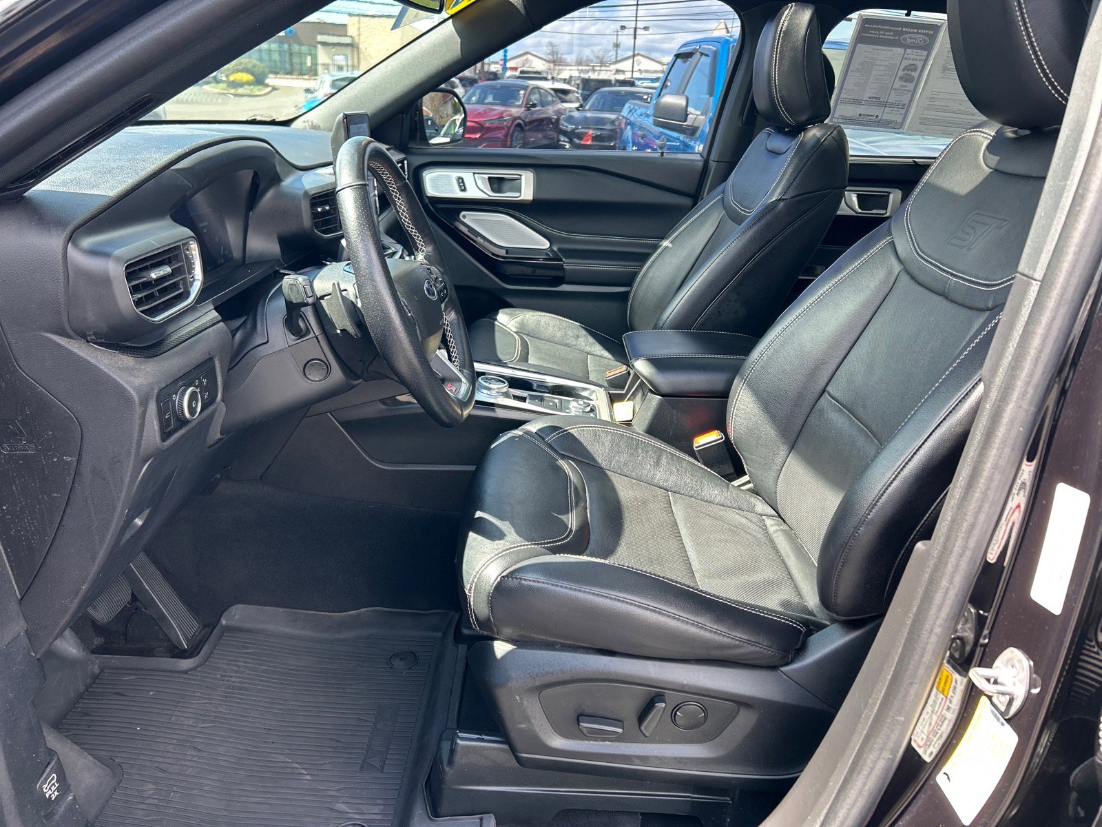 Certified 2023 Ford Explorer ST w/ Equipment Group 401A AWD/4WD image 6