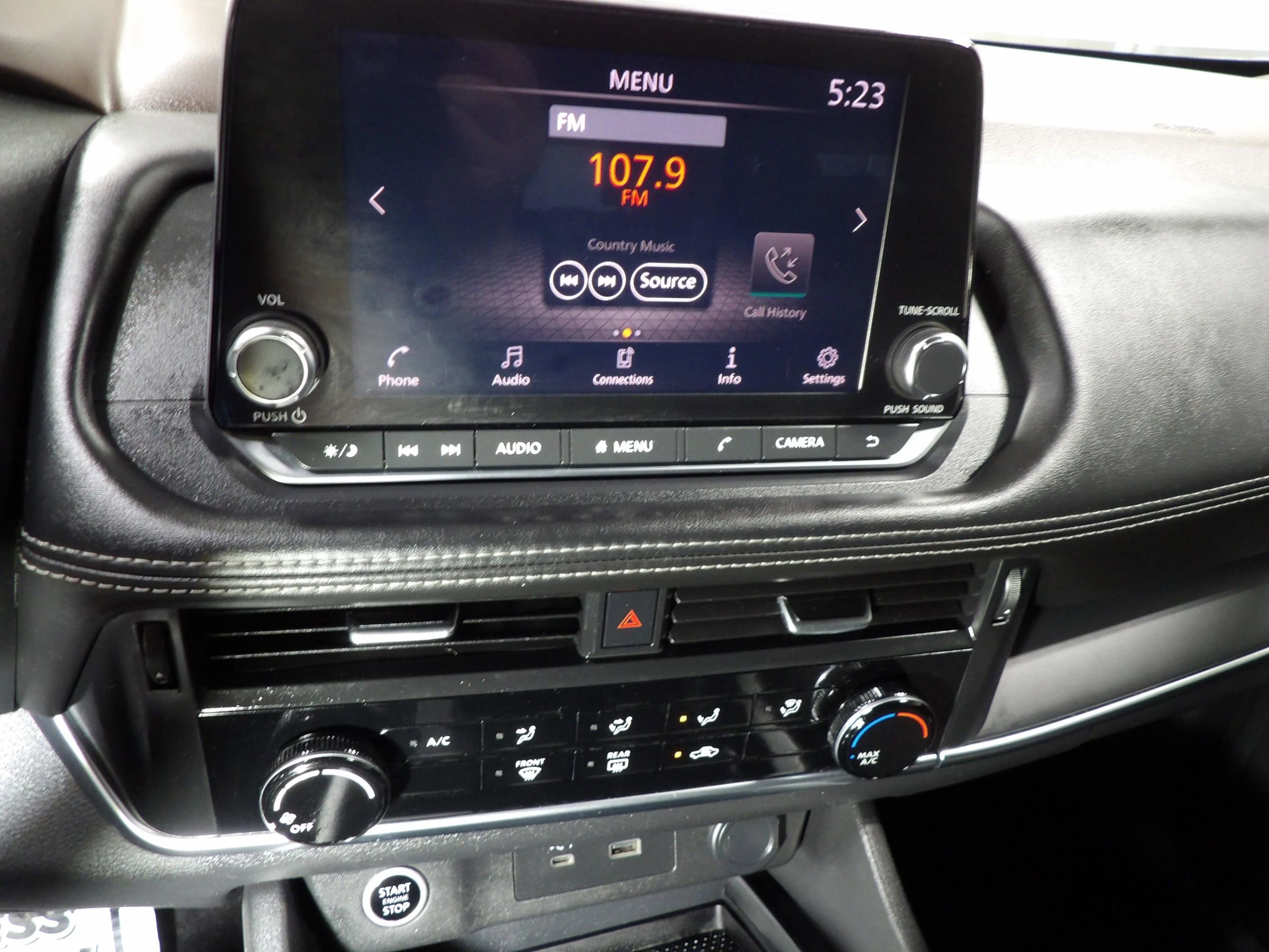 Used 2022 Nissan Rogue S AWD/4WD image 18