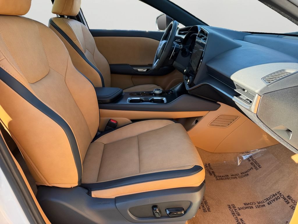 Certified 2023 Lexus RZ 450e Premium w/ Technology Package AWD/4WD image 9