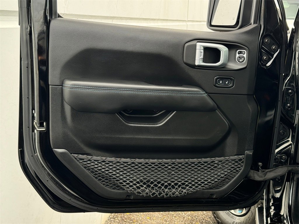 Used 2021 Jeep Wrangler Unlimited Rubicon 4xe w/ Cold Weather Group image 10