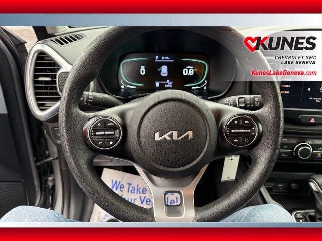Used 2024 Kia Soul LX w/ Option Group 015 FWD image 32