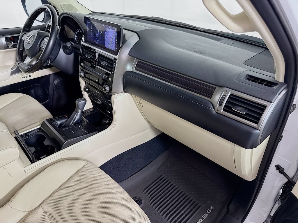 Certified 2022 Lexus GX 460 Premium w/ Premium Plus Package AWD/4WD image 31
