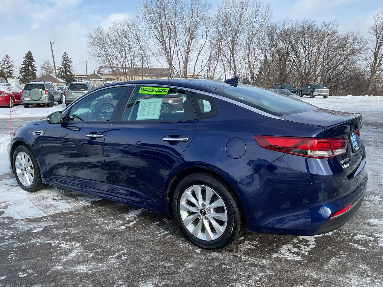 Used 2018 Kia Optima S image 4