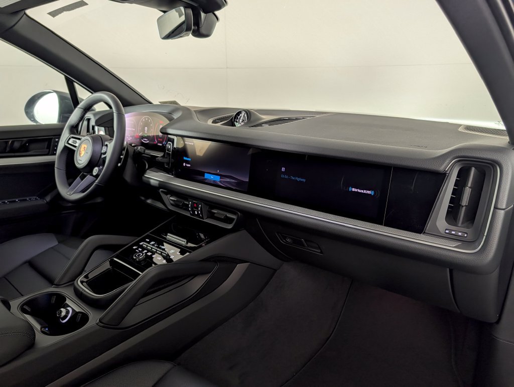 New 2026 Porsche Cayenne E-Hybrid AWD/4WD image 19