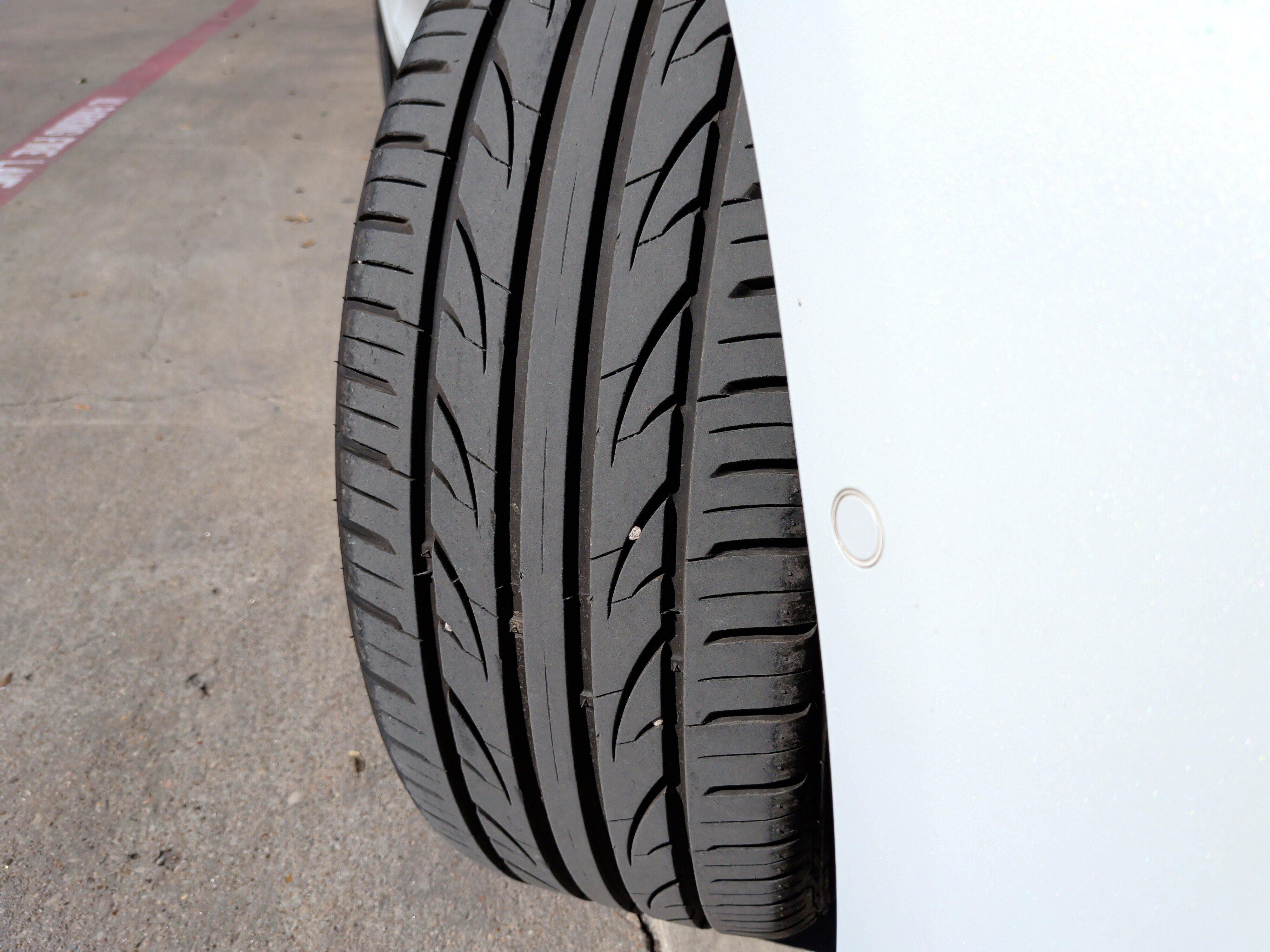 Used 2020 Tesla Model 3 Standard Range image 10