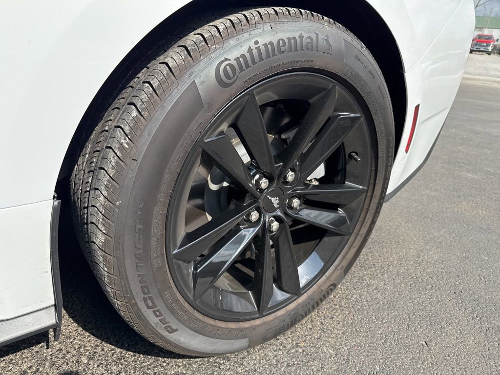 Used 2025 Ford Mustang GT image 11