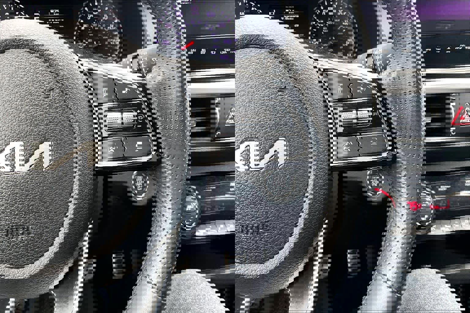 Used 2024 Kia Forte GT-Line image 22