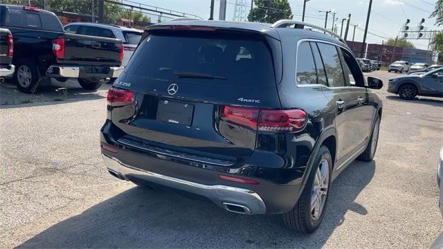 Used 2023 Mercedes-Benz GLB 250 4MATIC image 28