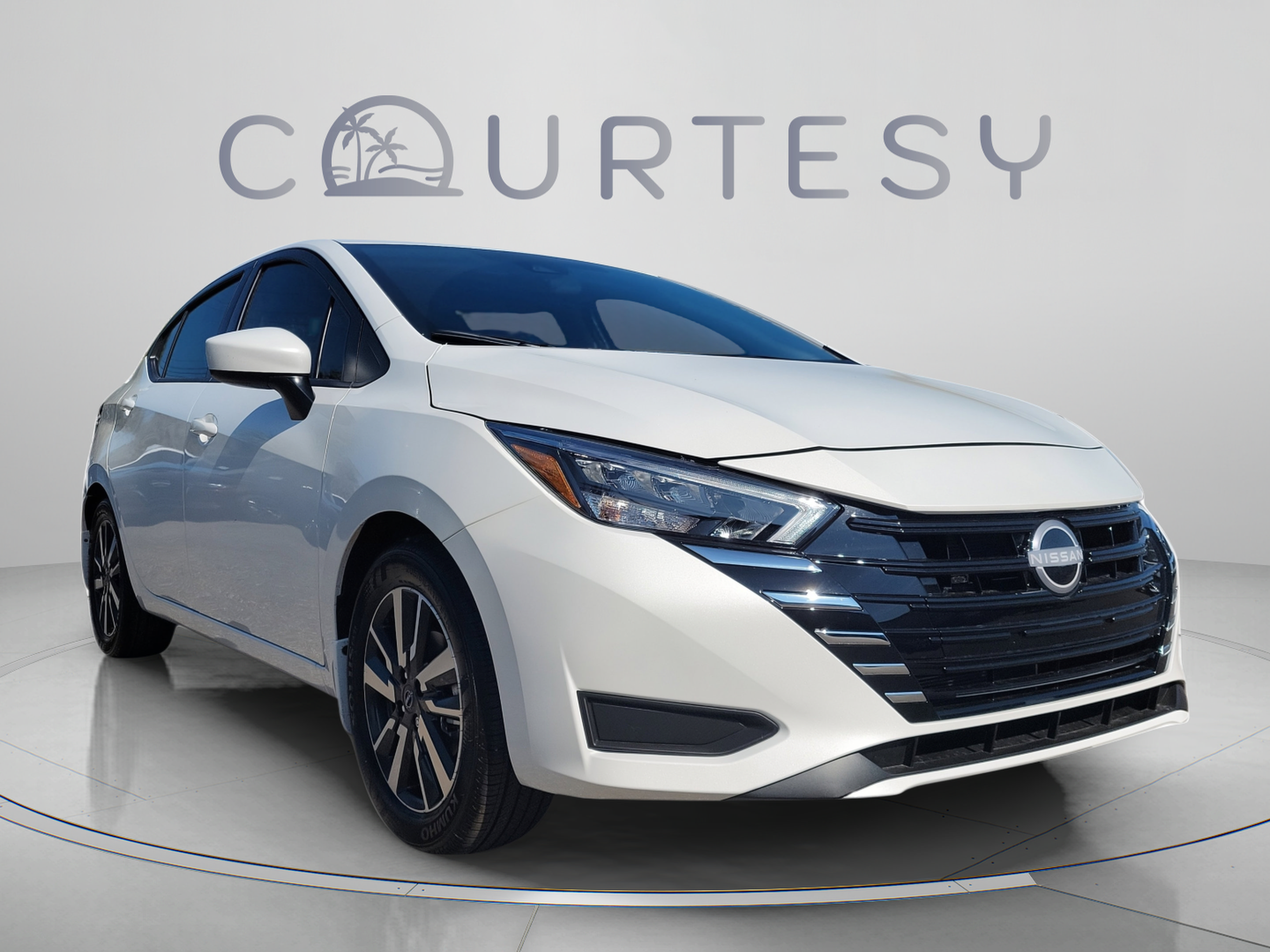 New 2025 Nissan Versa SV w/ Trunk Package FWD image 6