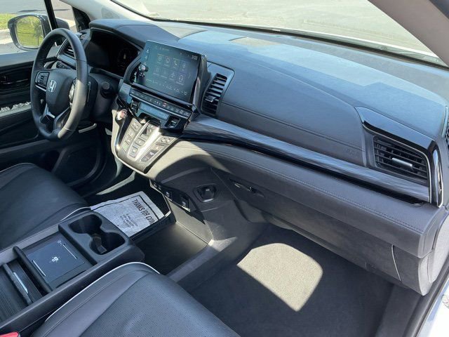 Used 2025 Honda Odyssey Elite image 22