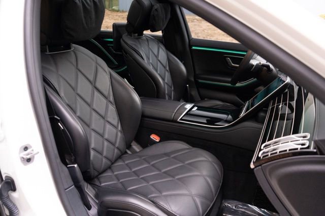 Used 2023 Mercedes-Benz Maybach S 580 4MATIC image 30