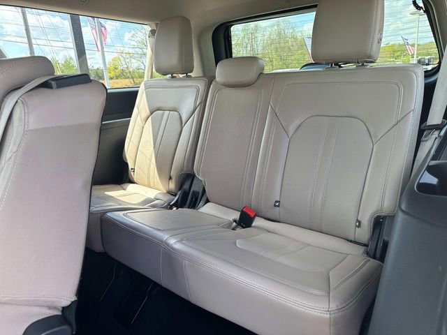 Used 2024 Ford Expedition Max Limited AWD/4WD image 18