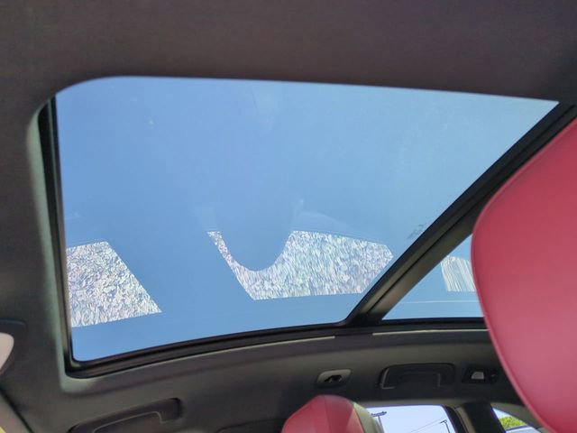 Used 2023 Porsche Macan image 22