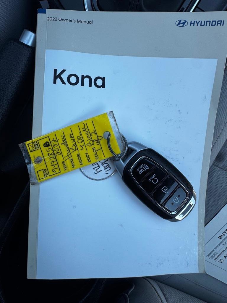 Used 2022 Hyundai Kona SEL w/ Convenience Package image 30