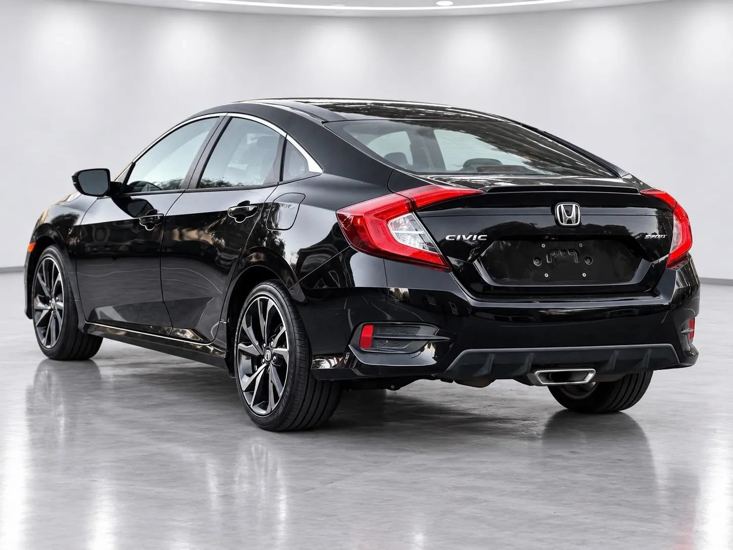 Used 2021 Honda Civic Sport image 4