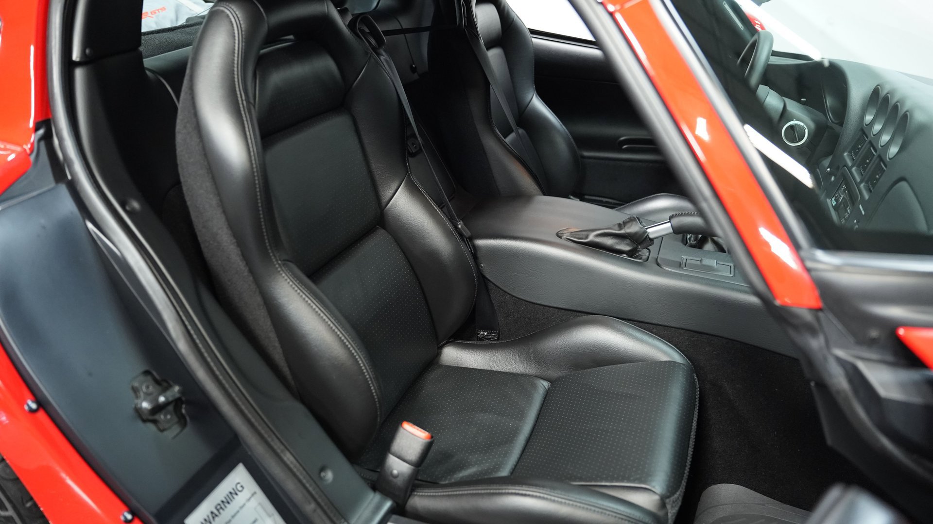 Used 2001 Dodge Viper GTS image 35