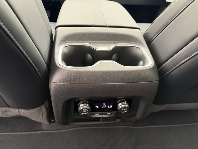 New 2026 GMC Acadia Elevation w/ Black Edition AWD/4WD image 13