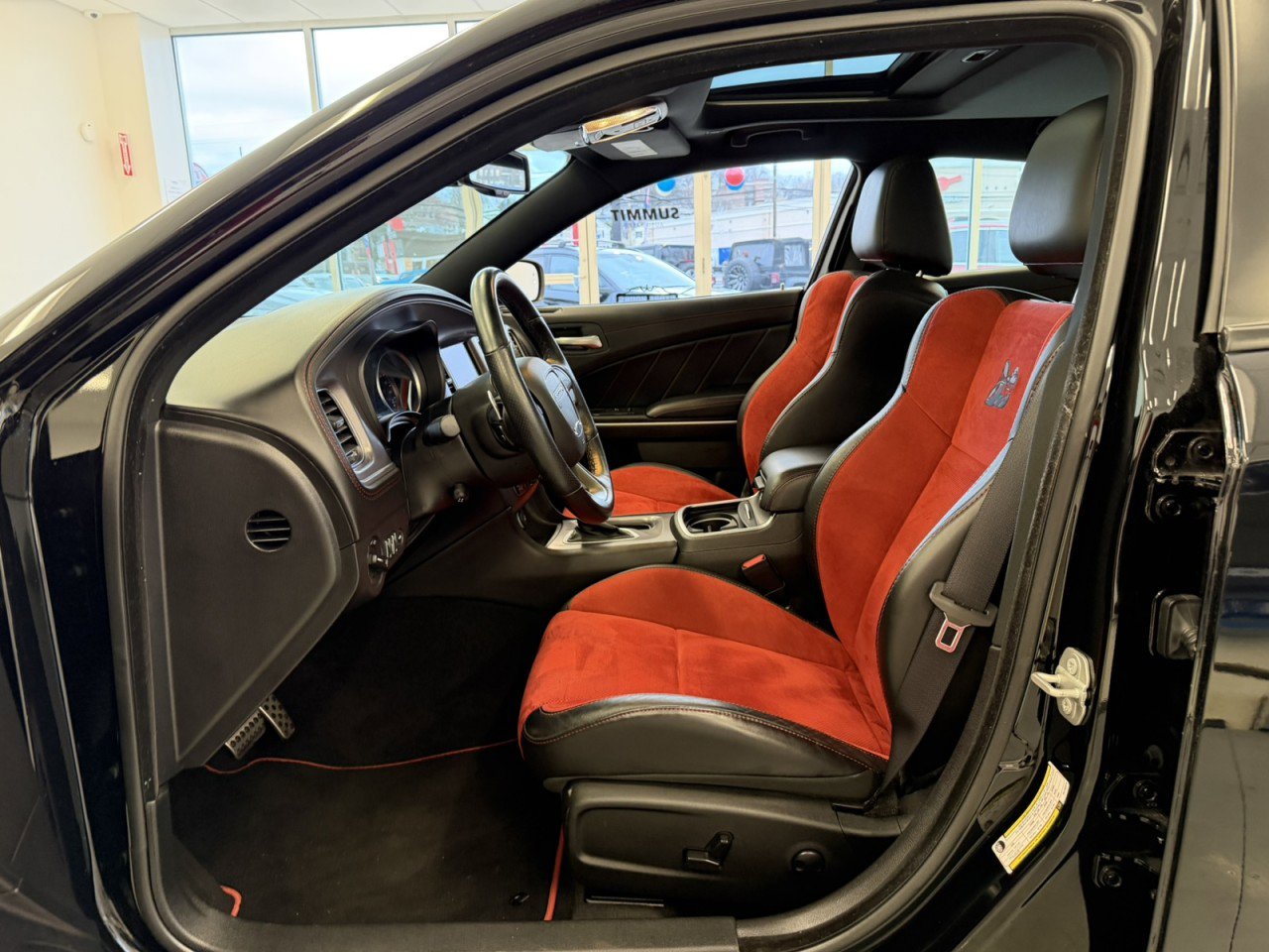 Used 2023 Dodge Charger Scat Pack w/ Plus Group image 32