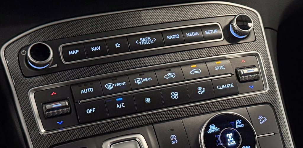 Certified 2023 Hyundai Santa Fe SEL AWD/4WD image 20