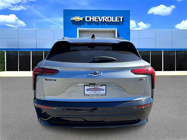 New 2026 Chevrolet Blazer EV RS image 4