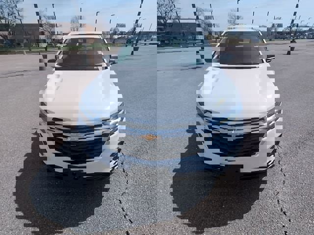 Used 2022 Chevrolet Equinox LS image 8