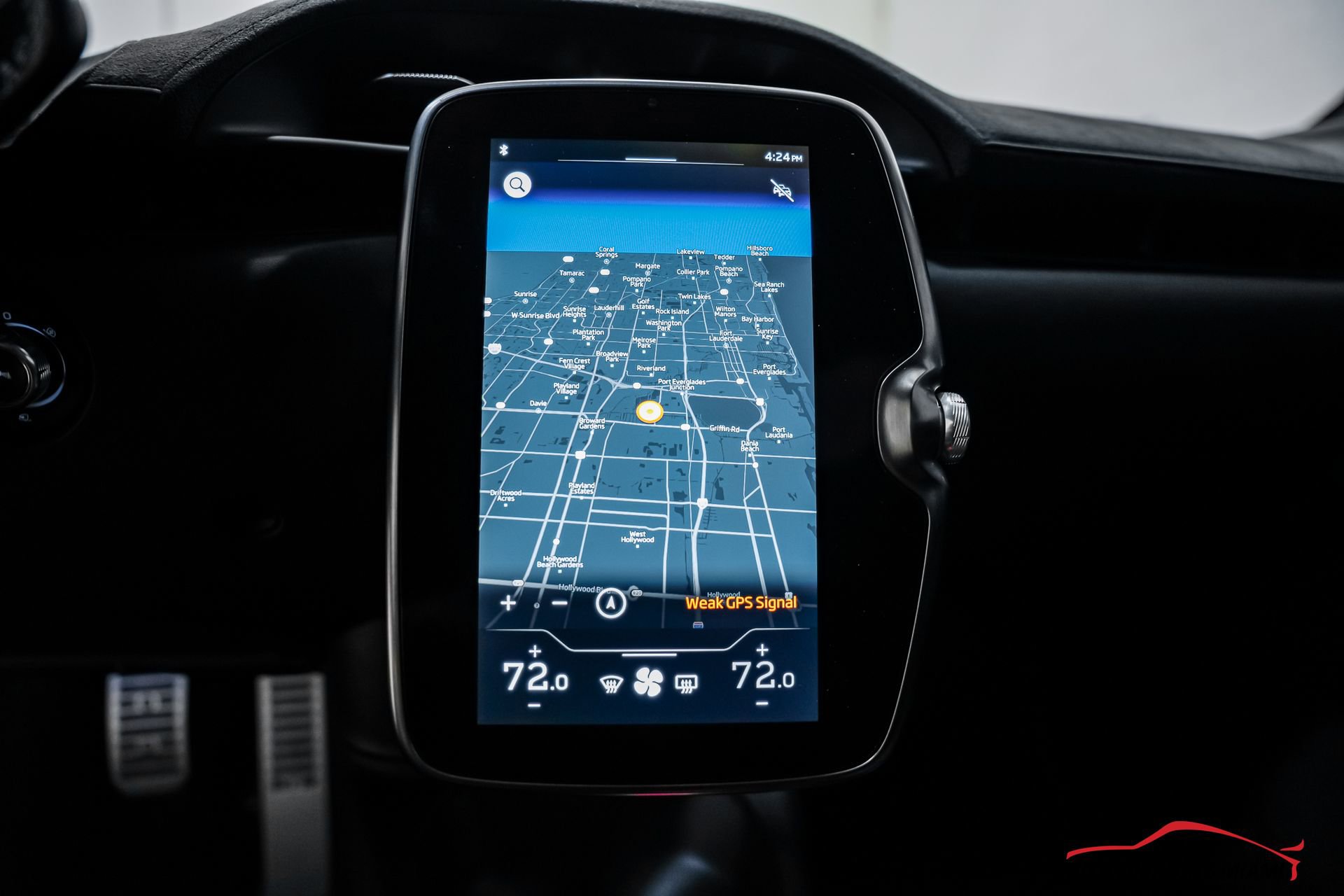 Used 2023 McLaren Artura image 54