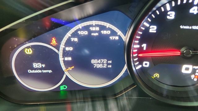 Used 2019 Porsche Cayenne image 39