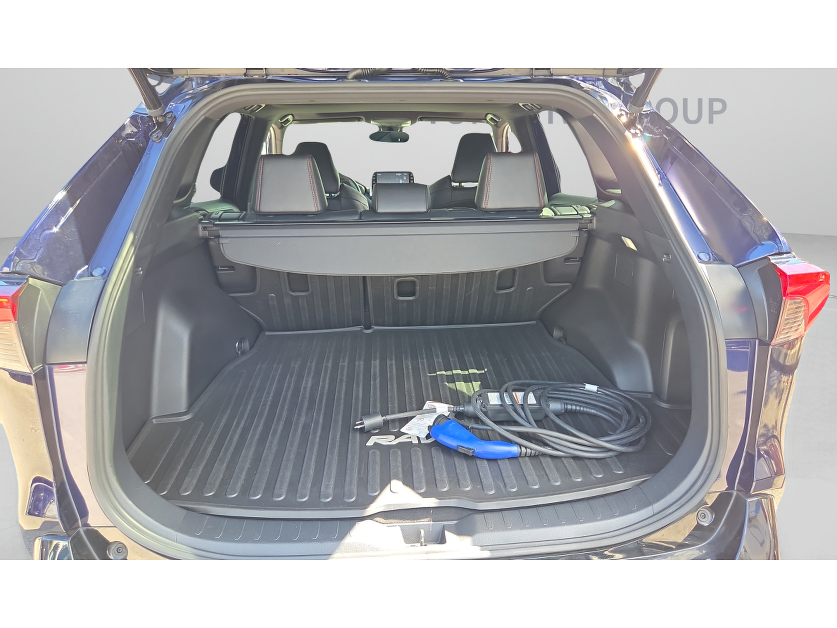 Used 2022 Toyota RAV4 XSE w/ Weather Package AWD/4WD image 14