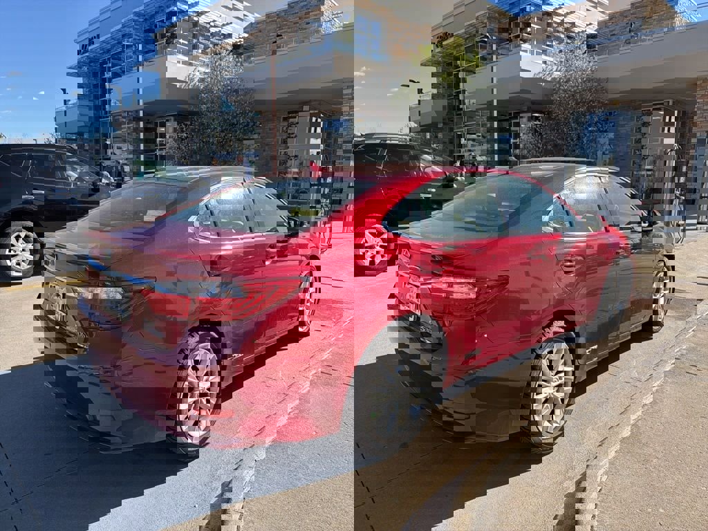 Used 2014 Lexus ES 300h w/ Premium Package w/Bamboo Trim image 3