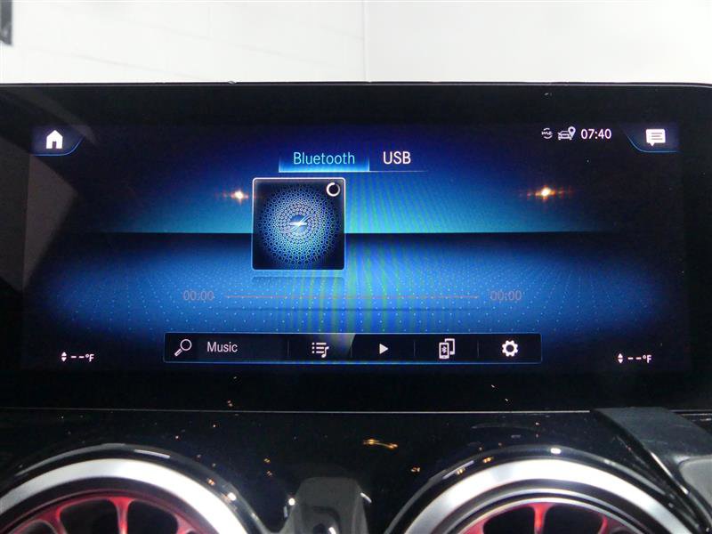 Used 2023 Mercedes-Benz GLA 250 image 42