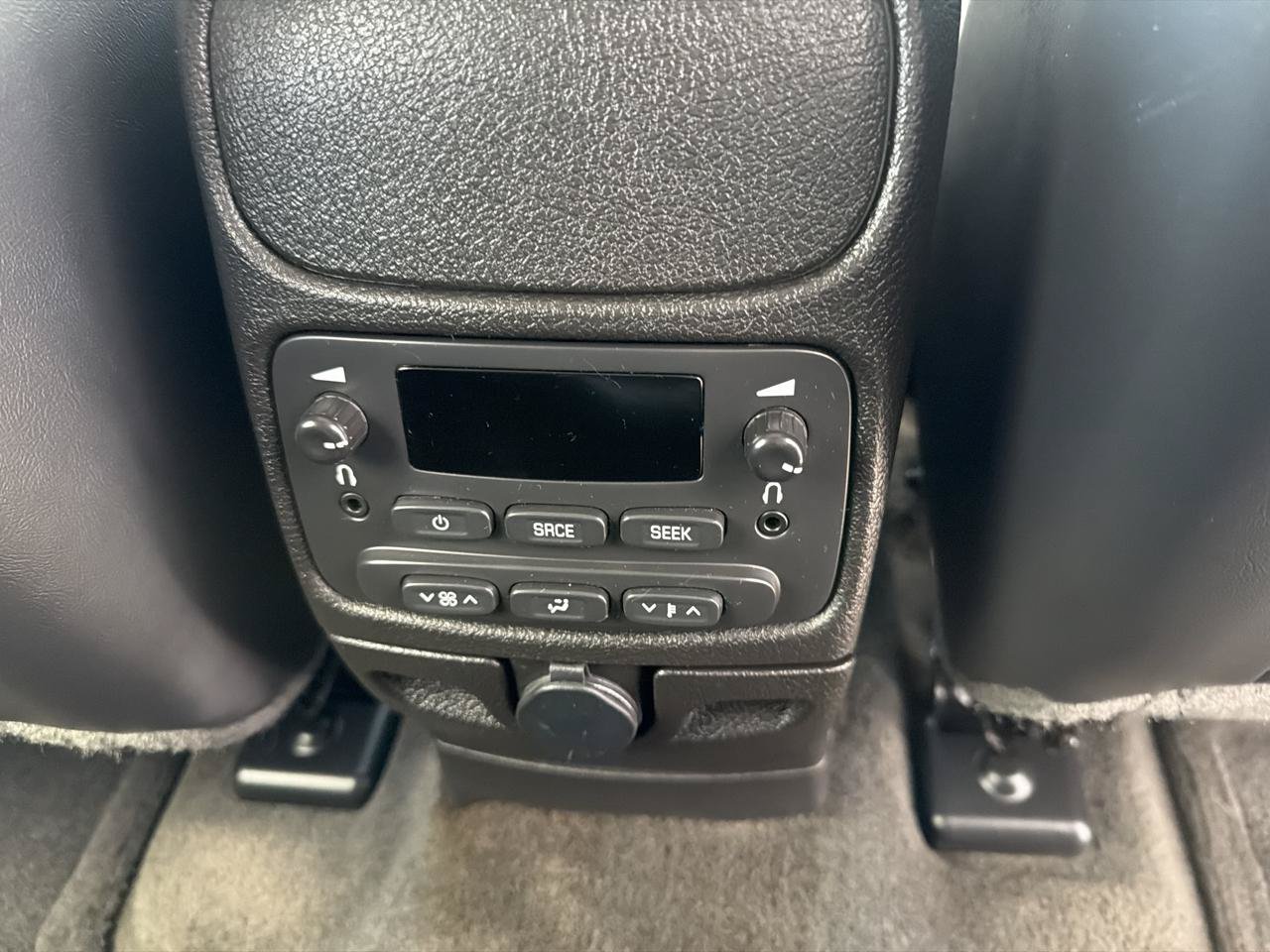 Used 2006 GMC Envoy XL SLT AWD/4WD image 14