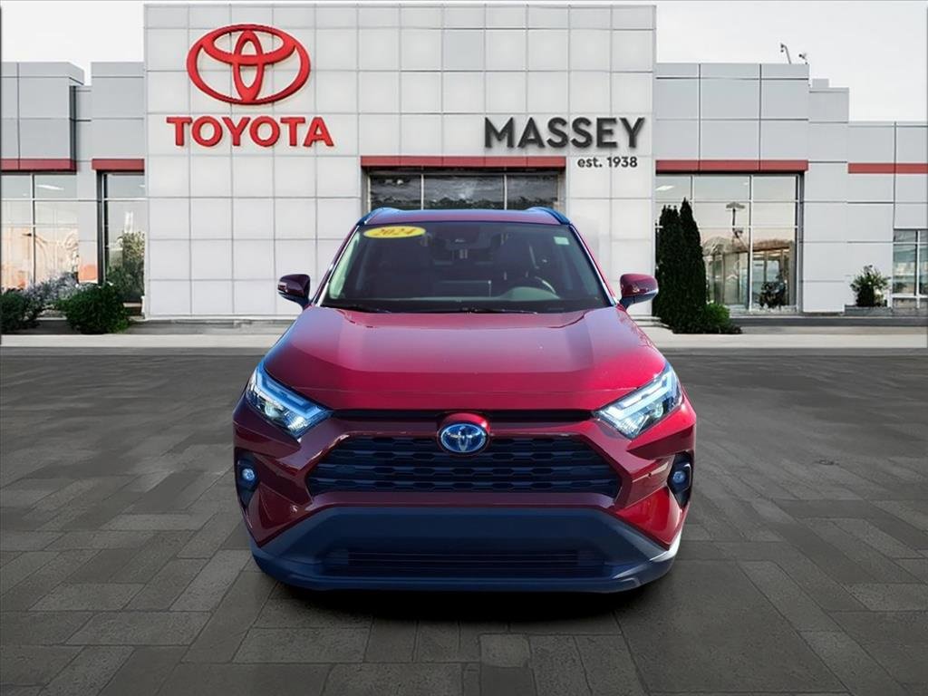 Used 2024 Toyota RAV4 XLE Premium image 8